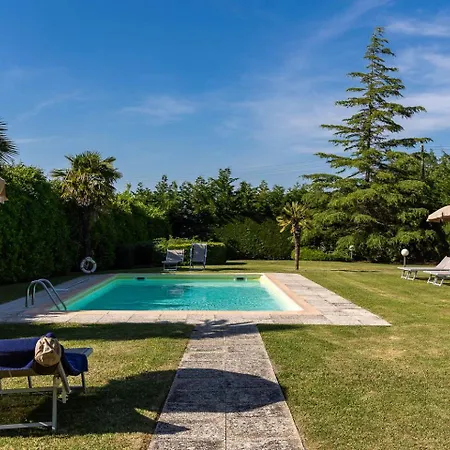 Panizzi - Bed and Breakfast *