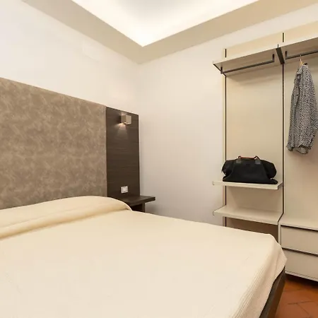 Panizzi - فندق مبيت وإفطار سان جيمينيانو