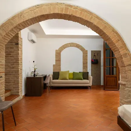 فندق مبيت وإفطار Panizzi - سان جيمينيانو